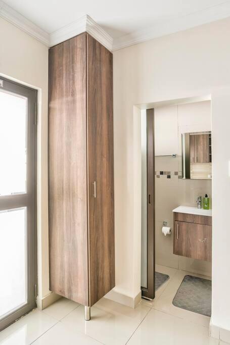 Apartamento Goodwood Oasis Free Wifi-parking 2 Cidade Do Cabo