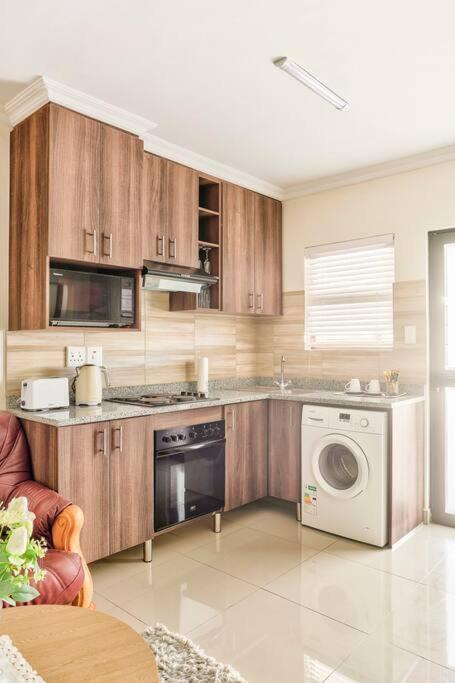Apartamento Goodwood Oasis Free Wifi-parking 2 Cidade Do Cabo